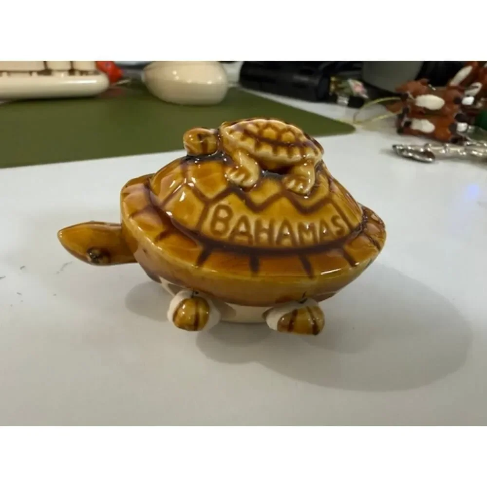 Good Luck Ceramic Turtle Figurine Bobbing Head and Feet 3.5